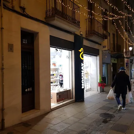 Pis Clar I Espaios Manresa Exterior photo